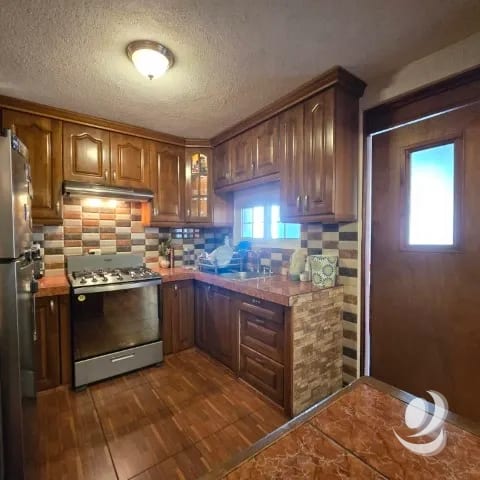 Casa en Venta Bulevar San Cristóbal adentro de Garita — Casa en Venta en Zona 8 Mixco, Guatemala, Ciudad — foto 10 de 17