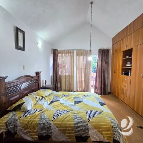 Casa en Venta Bulevar San Cristóbal adentro de Garita — Casa en Venta en Zona 8 Mixco, Guatemala, Ciudad — foto 16 de 17