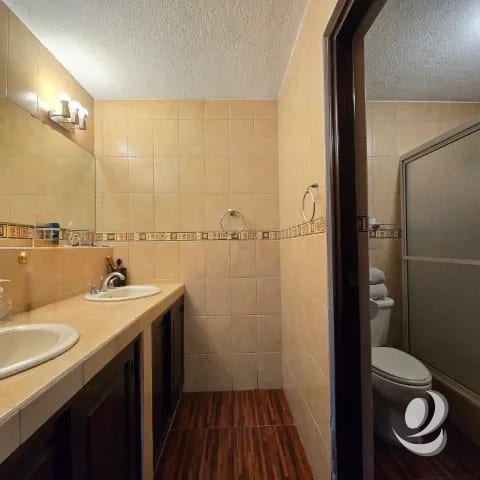 Casa en Venta San Cristóbal Vista al Valle Oriente — Casa en Venta en Zona 8 Mixco, Guatemala, Ciudad — foto 13 de 17