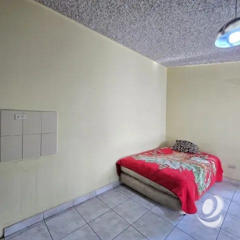Casa en Venta San Cristóbal con Dos Locales Comerciales — Casa en Venta en Zona 8 Mixco, Guatemala, Ciudad — foto 16 de 17