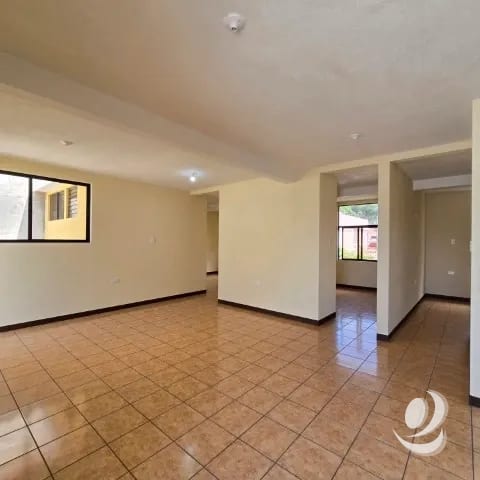 Casa en Venta Pinares de San Cristóbal, Zona 8 de Mixco — Casa en Venta en Zona 8 Mixco, Guatemala, Ciudad — foto 13 de 17
