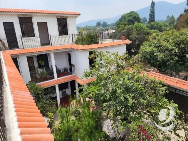 Casa en Venta para Comercio en Santa Lucia Milpas Altas — Casa en Venta en Santa Lucía Milpas Altas, Sacatepéquez — foto 1 de 17
