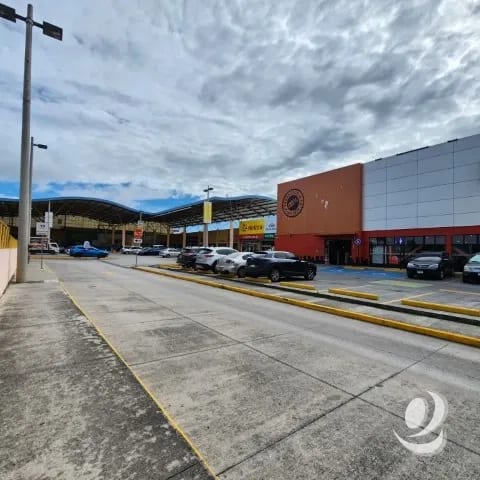Local Comercial en Venta Plaza San Rafael Zona 18 — Local en Venta en Zona 18, Guatemala, Ciudad — foto 7 de 17