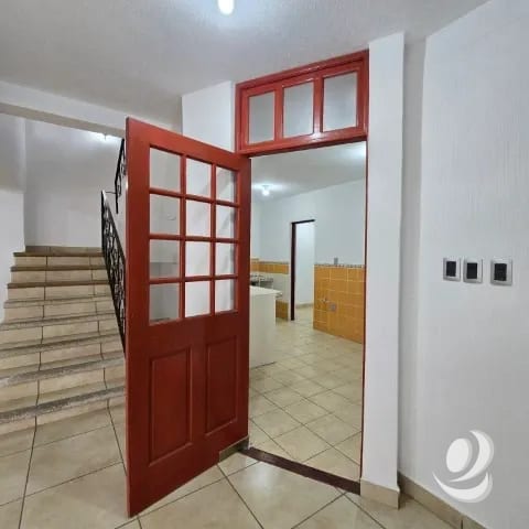 Casa grade en Venta Las Hojarascas Zona 1 de Mixco — Casa en Venta en Zona 1 Mixco, Guatemala, Ciudad — foto 14 de 17