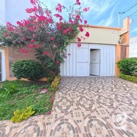 ¡¡¡ Preciosa Casa en Venta Zona 7 Guatemala, Bosques de Linda Villa!!! — Casa en Venta en Zona 7, Guatemala, Ciudad — foto 1 de 13