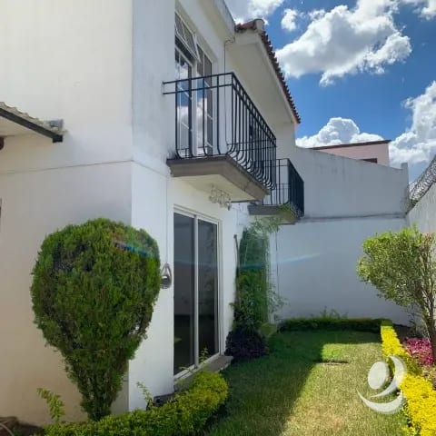 Casa en Venta Bosques de San Nicolas Zona 4 Mixco — Casa en Venta en Bosques de San Nicolás, Zona 4 Mixco, Guatemala, Ciudad — foto 2 de 17