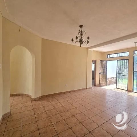 ¡¡¡Preciosa Casa en Renta para Negocio u Oficinas Zona 12 Guatemala!!! — Casa en Alquiler en Zona 12, Guatemala, Ciudad — foto 6 de 17