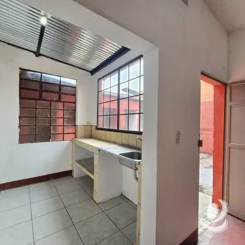 ¡¡¡Bonita Casa en Venta Colonia Las Golondrinas Escuintla!!! — Casa en Venta en Escuintla, Escuintla — foto 6 de 17