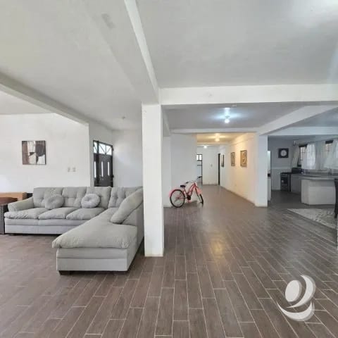 Casa con Jardín en Venta San Lucas Sacatepéquez — Casa en Venta en San Lucas Sacatepéquez, Sacatepéquez — foto 4 de 14