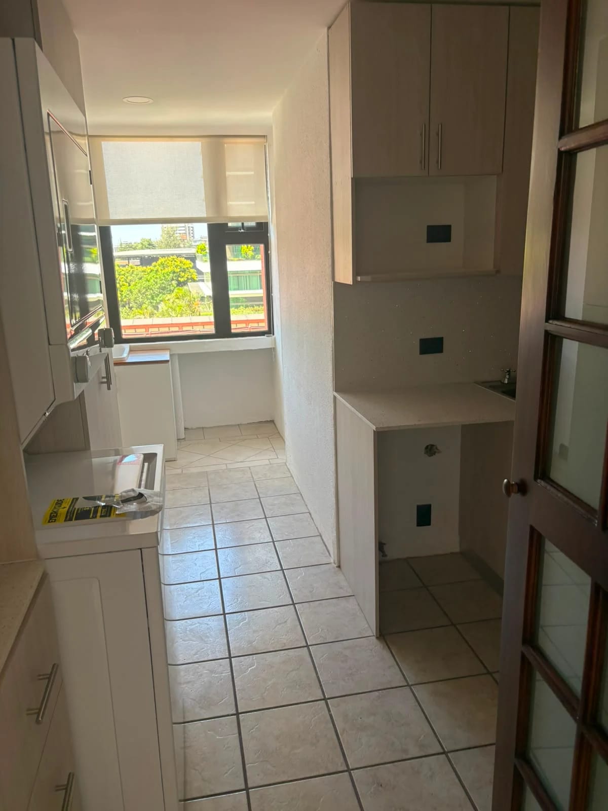 Apartamento en Alquiler zona 10 — Apartamento en Alquiler en Zona 10, Guatemala, Ciudad — foto 3 de 10