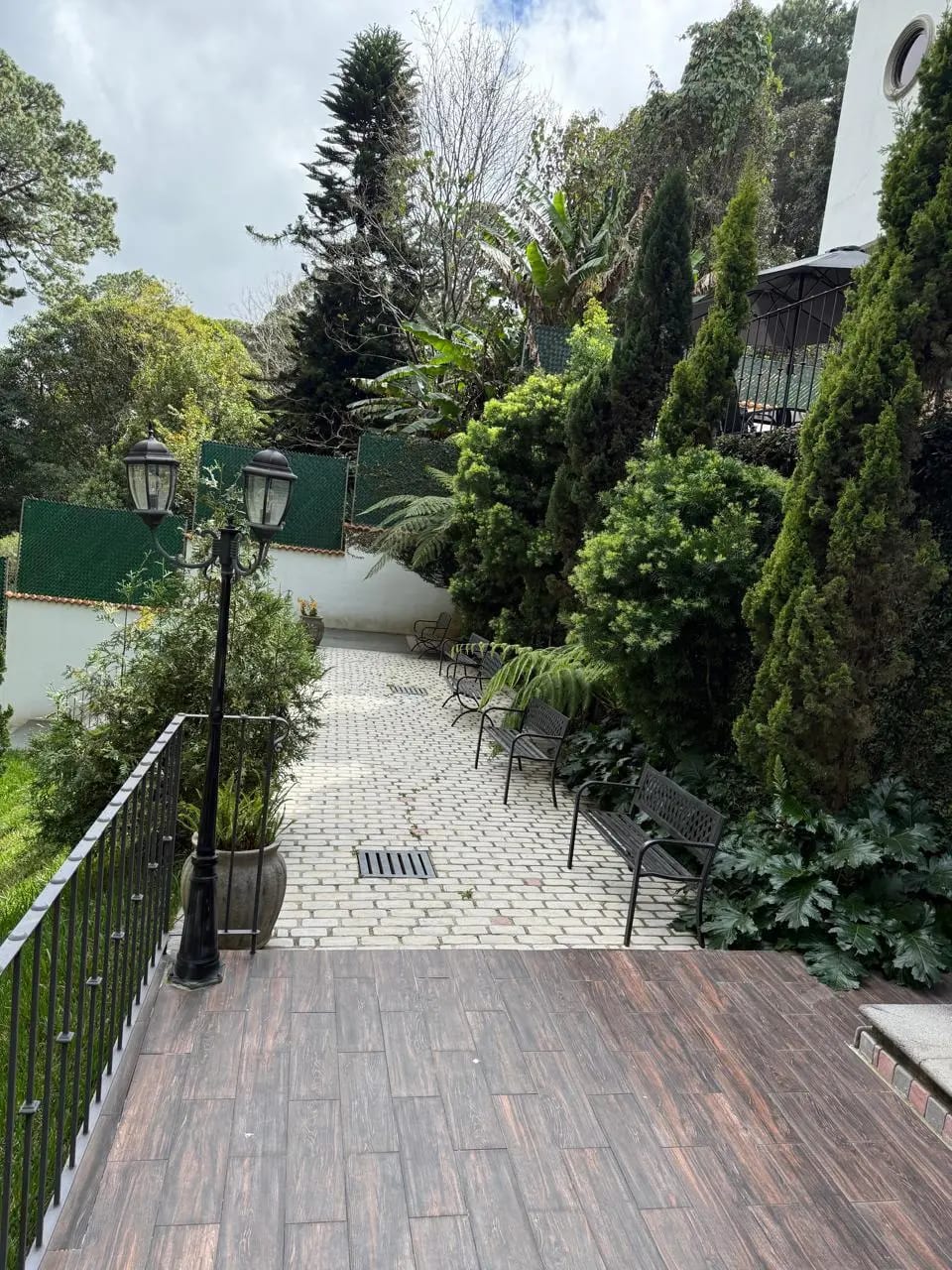 Hotel ubicado en el encinal zona 7Mixco. — Edificio en Venta en Zona 7 Mixco, Guatemala, Ciudad — foto 8 de 15