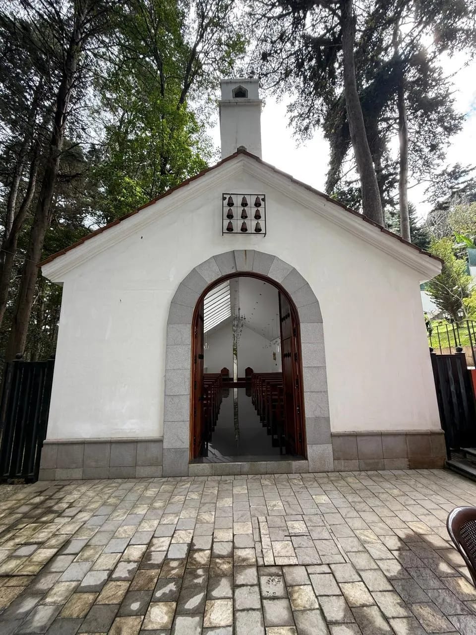 Hotel ubicado en el encinal zona 7Mixco. — Edificio en Venta en Zona 7 Mixco, Guatemala, Ciudad — foto 13 de 15