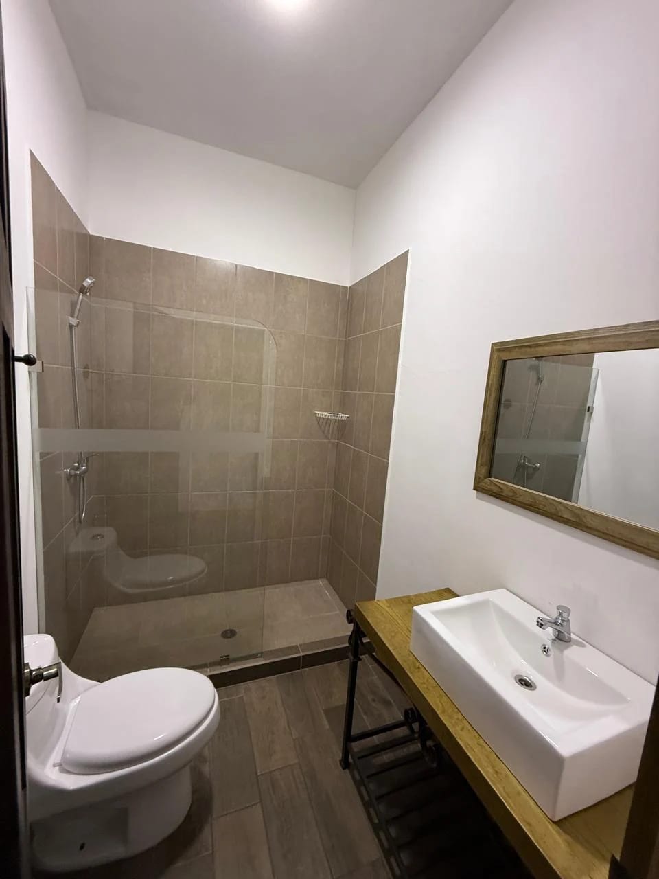 Hotel ubicado en el encinal zona 7Mixco. — Edificio en Venta en Zona 7 Mixco, Guatemala, Ciudad — foto 15 de 15