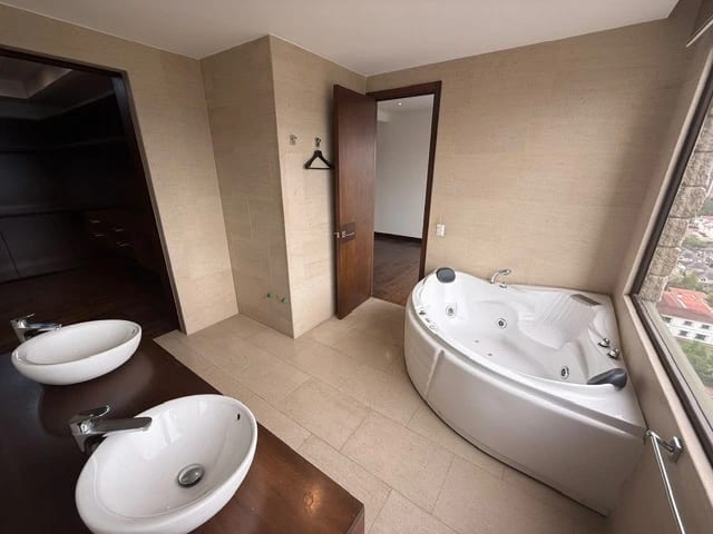 Vendo Apartamento Tiffany 5ta Avenida — Apartamento en Venta en Tiffany 5ta Avenida, Zona 14, Guatemala, Ciudad — foto 5 de 17