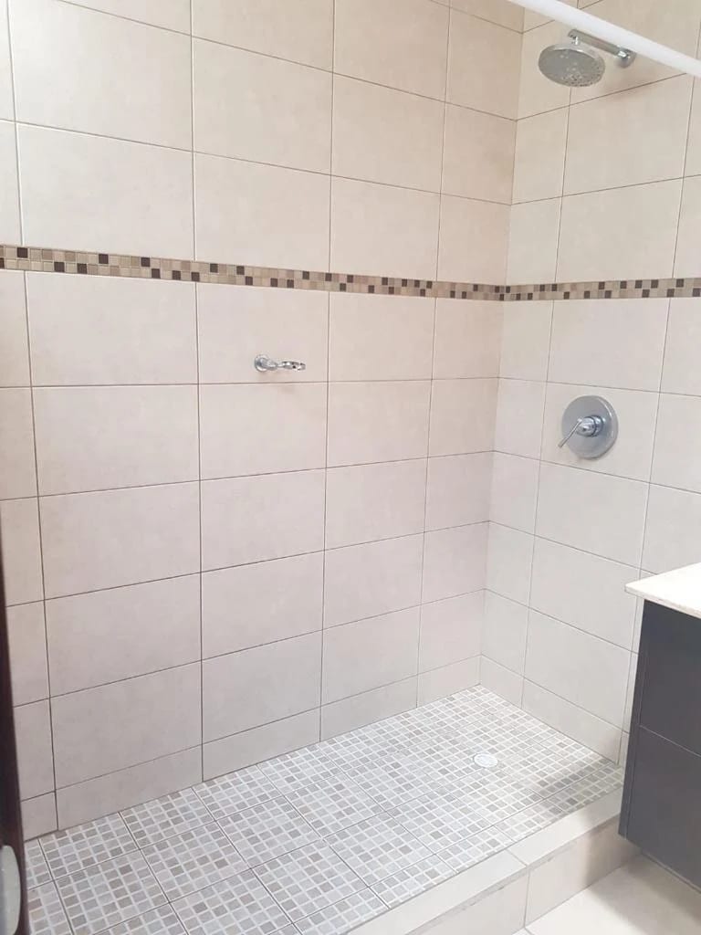 Rento casa en Zona 16 SAN ISIDRO CONDOMINIO EXCLUSIVO — Casa en Alquiler en Ensenada de San Isidro, Zona 16, Guatemala, Ciudad — foto 14 de 16