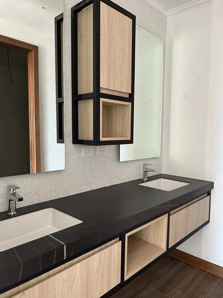 Rento apartamento en Zona 10 EDIFICIO DE LUJO CERCA DE FONTABELLA — Apartamento en Alquiler en Monád, Zona 10, Guatemala, Ciudad — foto 10 de 17