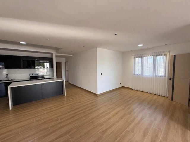 Rento apartamento en Zona 15 Vista Hermosa 2 EDIFICIO NUEVO EXCLUSIVO — Apartamento en Alquiler en Zona 15, Guatemala, Ciudad — foto 3 de 17