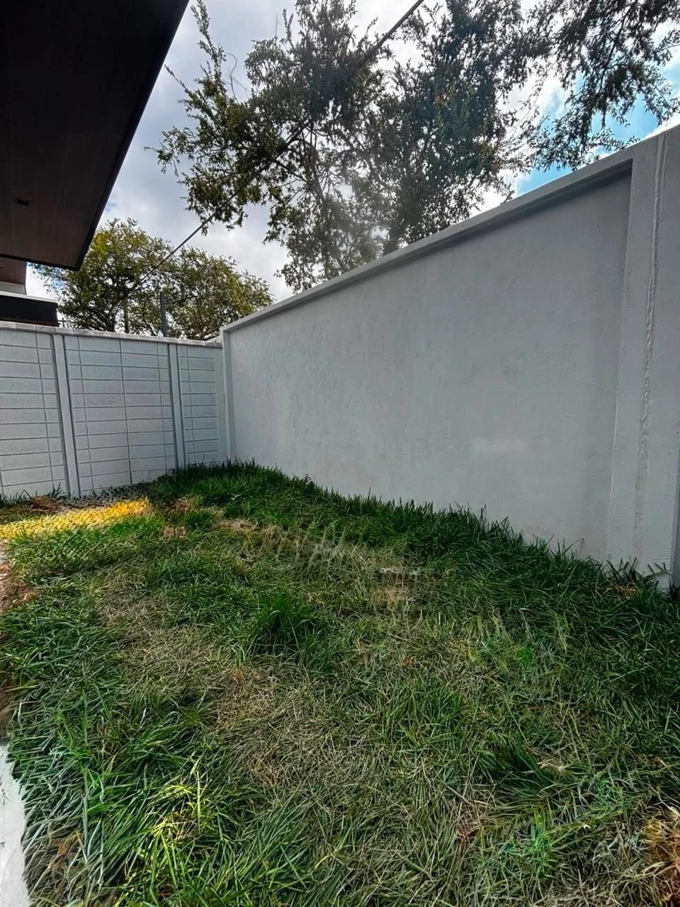 Rento casa en Zona 10 CONDOMINIO DE LUJO — Casa en Alquiler en Zona 10, Guatemala, Ciudad — foto 12 de 17
