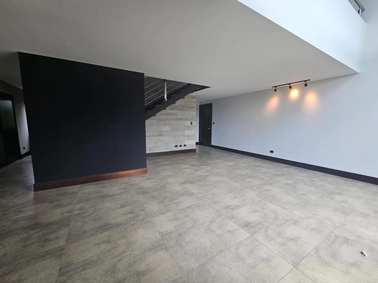Rento Apartamento en Zona 16 CIUDAD CAYALA — Apartamento en Alquiler en Viú Cayalá, Zona 16, Guatemala, Ciudad — foto 3 de 17