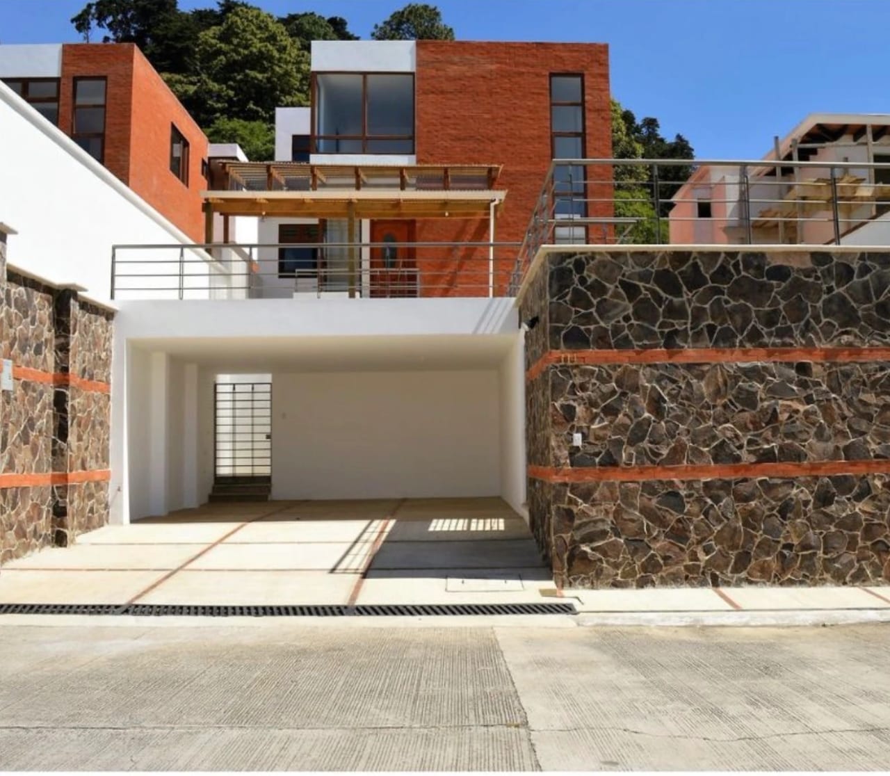 Rento casa en Carretera a El Salvador KM. 12 CONDOMINIO EXCLUSIVO — Apartamento en Alquiler en Alto Valle, Carretera a El Salvador, Guatemala, Ciudad — foto 16 de 17