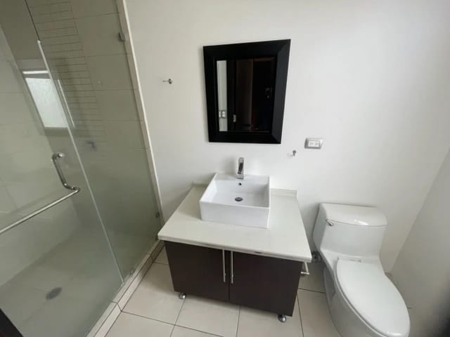 Rento apartamento en Zona 14 EDIFICIO EXCLUSIVO — Apartamento en Alquiler en Torre 14, Zona 14, Guatemala, Ciudad — foto 7 de 17