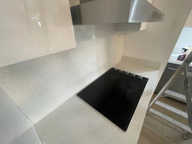 Rento apartamento en Zona 10 OAKLAND EDIFICIO EXCLUSIVO — Apartamento en Alquiler en Oakland I, Zona 10, Guatemala, Ciudad — foto 7 de 17