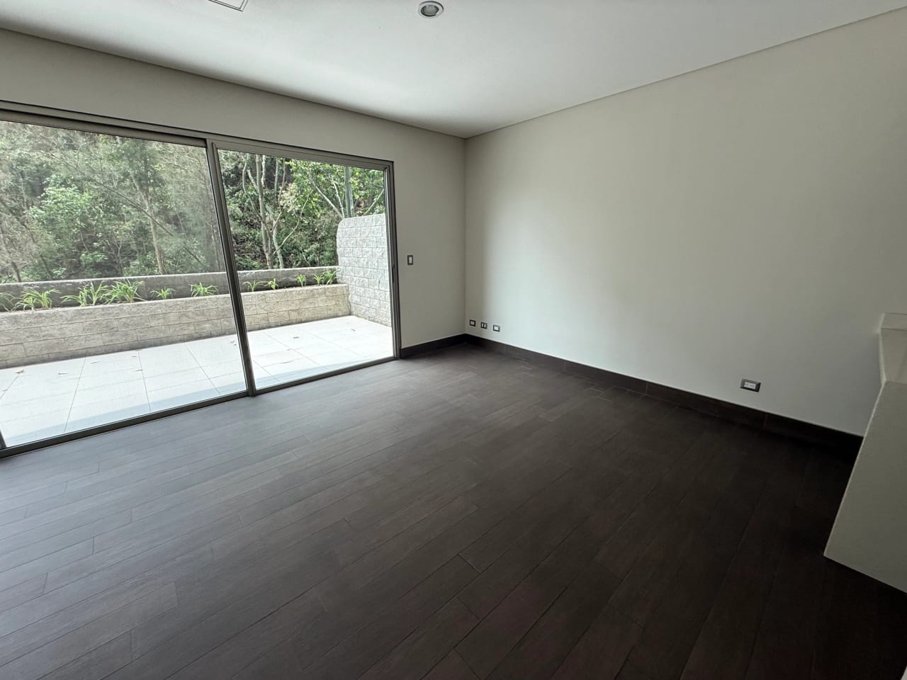 Rento apartamento en Zona 10 CERCA DE ZONA PRADERA — Apartamento en Alquiler en Laderas de Florencia, Zona 10, Guatemala, Ciudad — foto 6 de 17