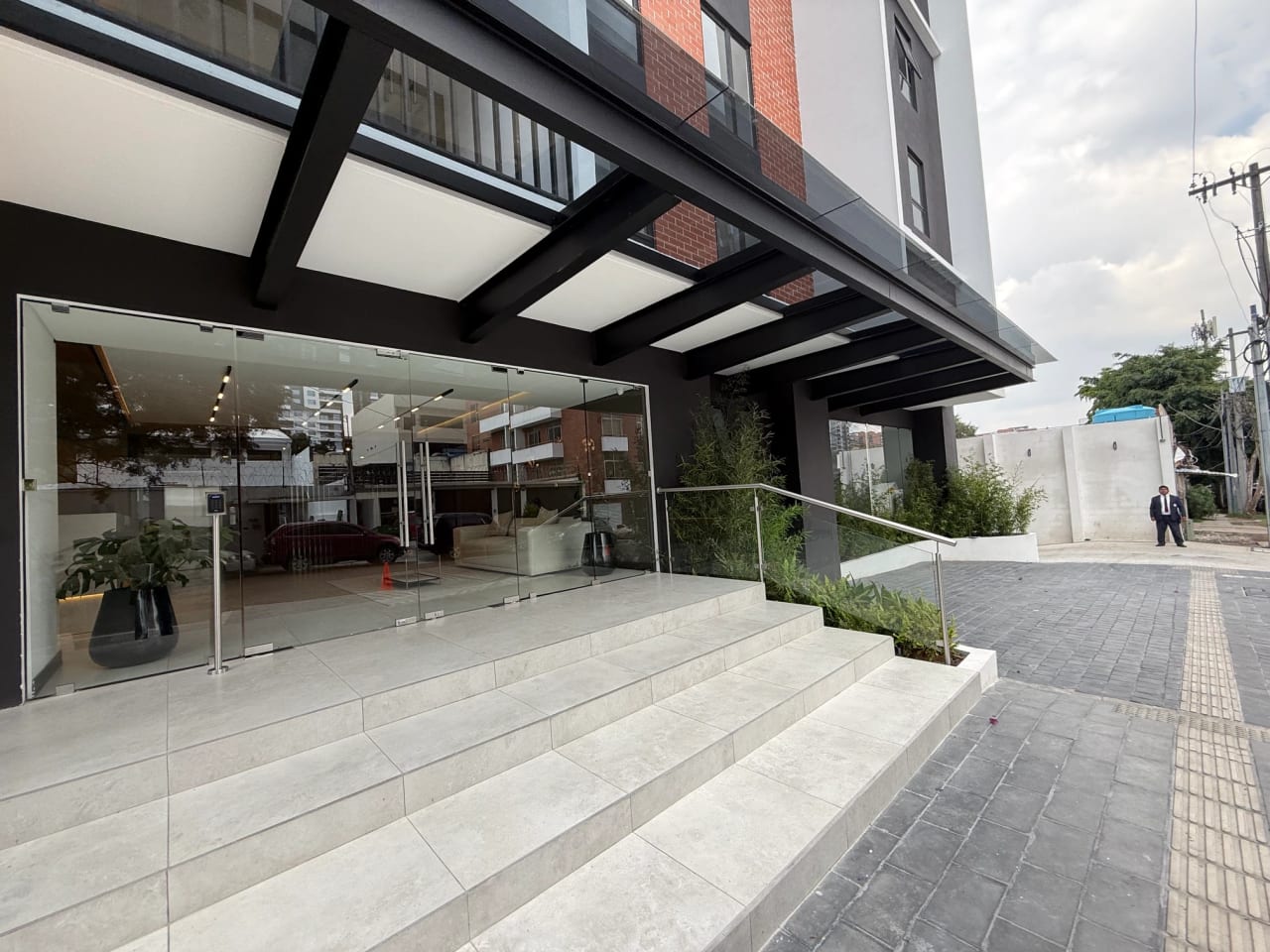 Rento Apartamento AMUEBALDO en Avenida Las Americas APTO. NUEVO — Apartamento en Alquiler en Inara Americas, Zona 13, Guatemala, Ciudad — foto 3 de 17