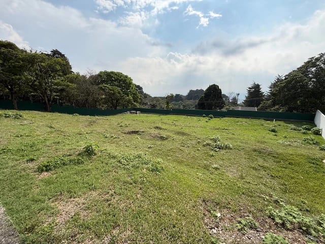Vendo terreno en Santa Catarina Pinula 20 calle final Zona 10 — Terreno en Venta en Santa Catarina Pinula, Guatemala, Ciudad — foto 4 de 17