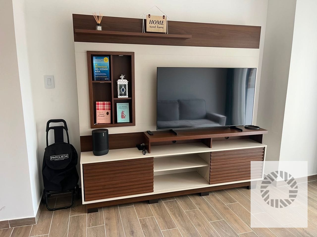 Bonito Apartamento Amueblado — Apartamento en Alquiler en Parque 14, Zona 14, Guatemala, Ciudad — foto 6 de 10