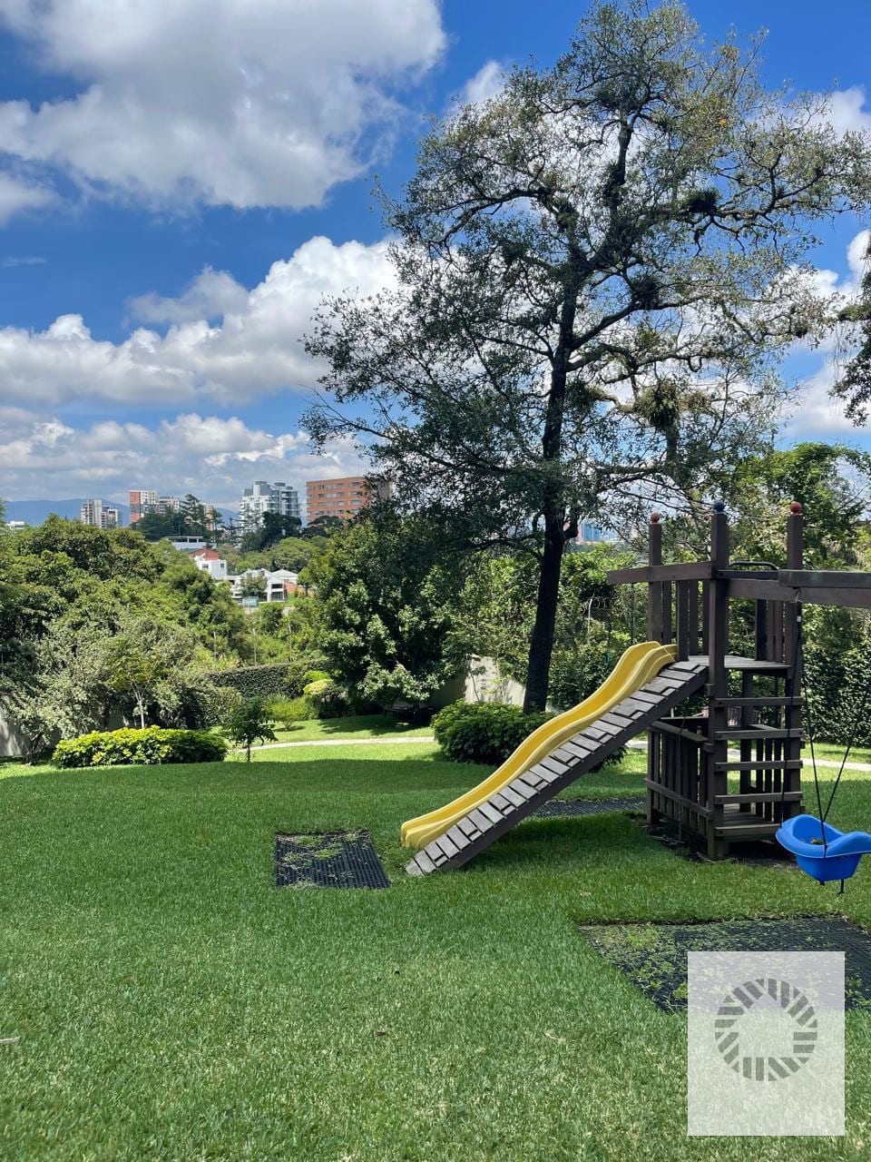 Rento Amplio Apartamento Edificio Boticelli, Zona 15 — Edificio en Alquiler en Botticelli, Zona 15, Guatemala, Ciudad — foto 14 de 15