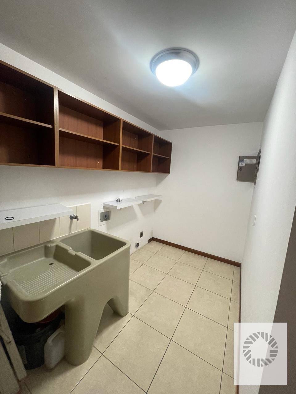 Rento Amplio Apartamento Edificio Boticelli, Zona 15 — Edificio en Alquiler en Botticelli, Zona 15, Guatemala, Ciudad — foto 15 de 15
