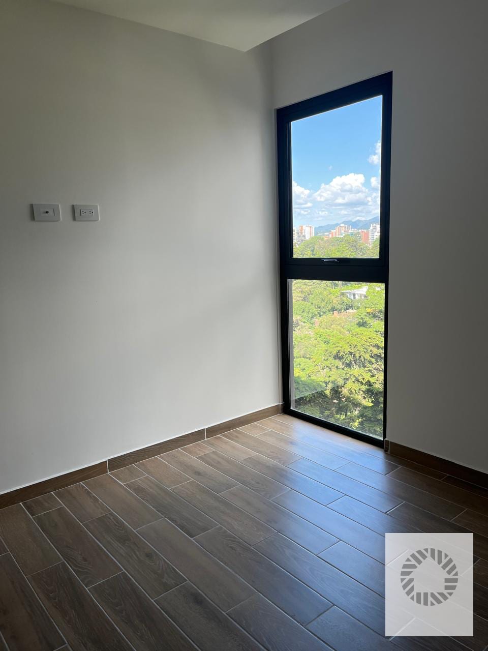 Rento Apartamento , en nivel alto y con linda vista, Parque 14 — Apartamento en Alquiler en Parque 14, Zona 14, Guatemala, Ciudad — foto 5 de 8