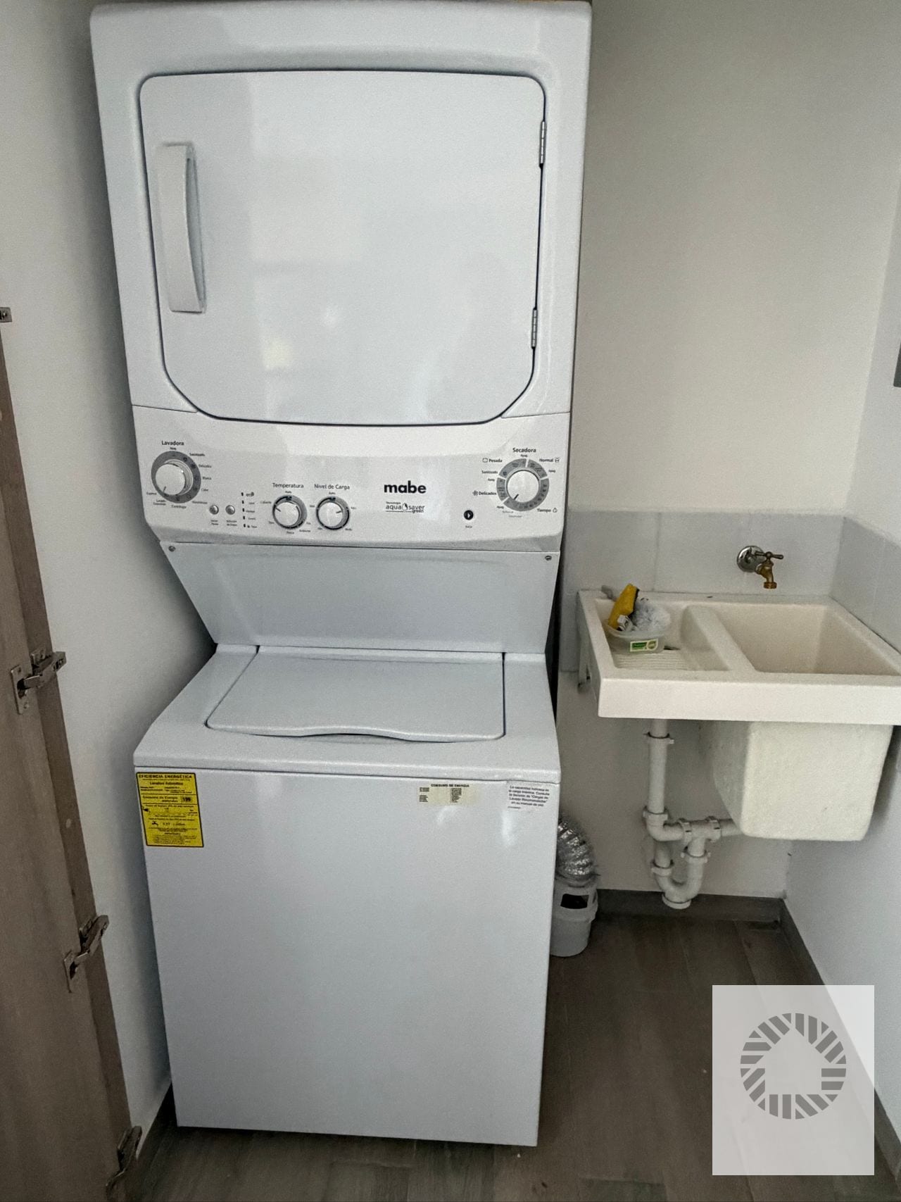 Bonito Apartamento — Apartamento en Alquiler en Parque 10, Zona 10, Guatemala, Ciudad — foto 10 de 10