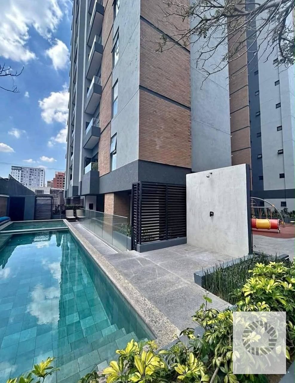 Bonito Apartamento Amueblado — Apartamento en Alquiler en Parque 10, Zona 10, Guatemala, Ciudad — foto 9 de 11