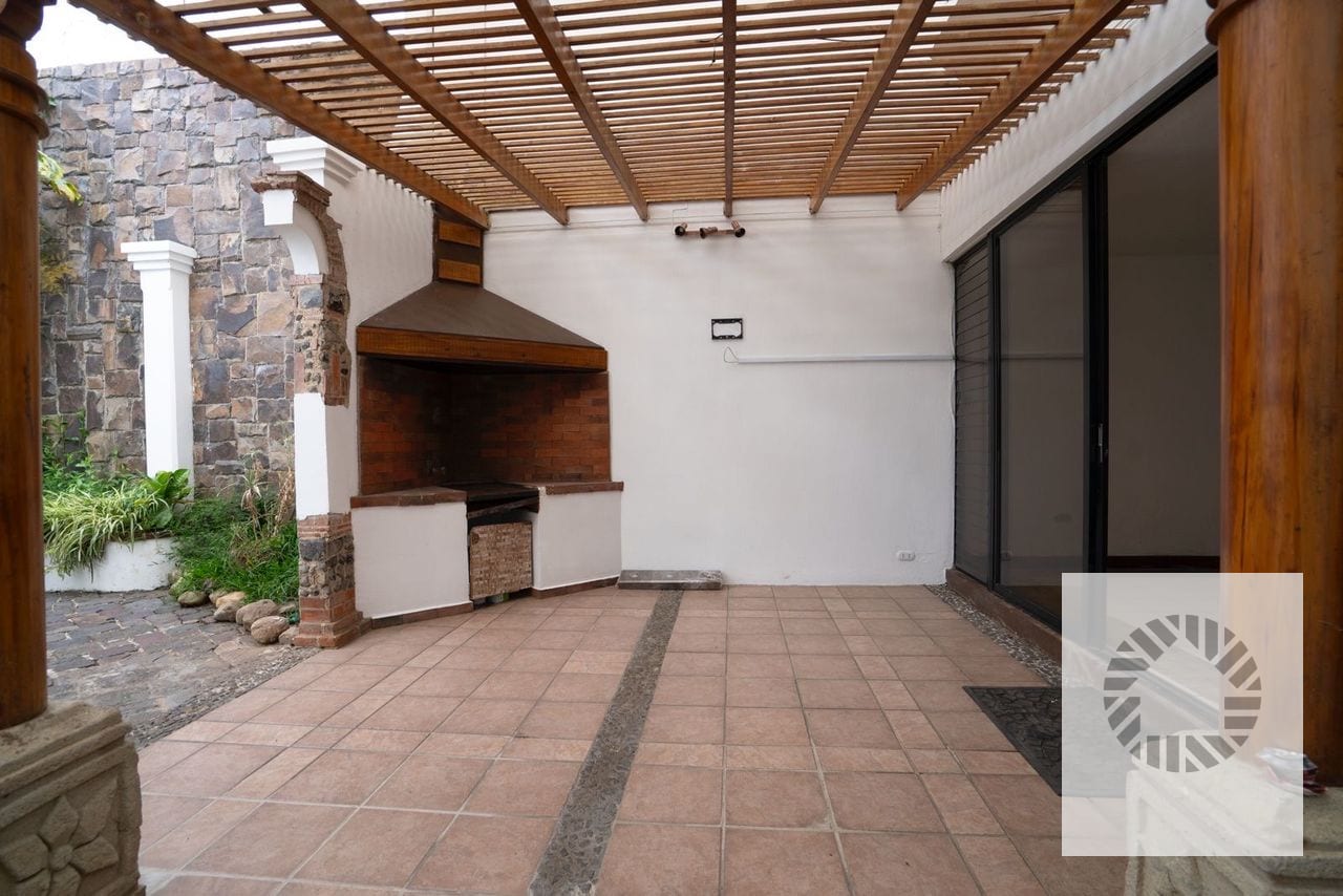 EN VENTA – Casa en San Miguel, Carretera a El Salvador Km 16 — Casa en Venta en Carretera a El Salvador, Guatemala, Ciudad — foto 2 de 16