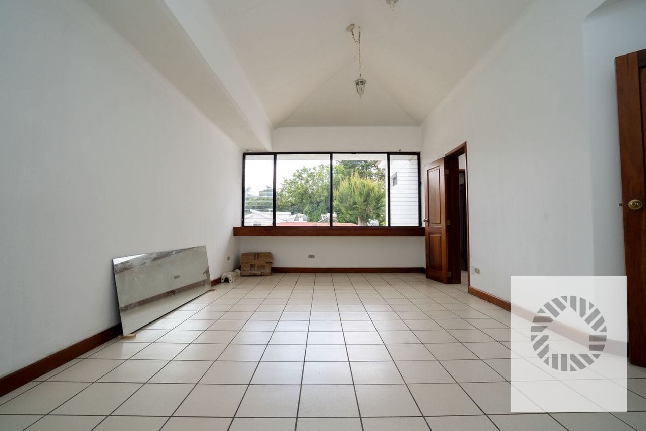 EN VENTA – Casa en San Miguel, Carretera a El Salvador Km 16 — Casa en Venta en Carretera a El Salvador, Guatemala, Ciudad — foto 6 de 16