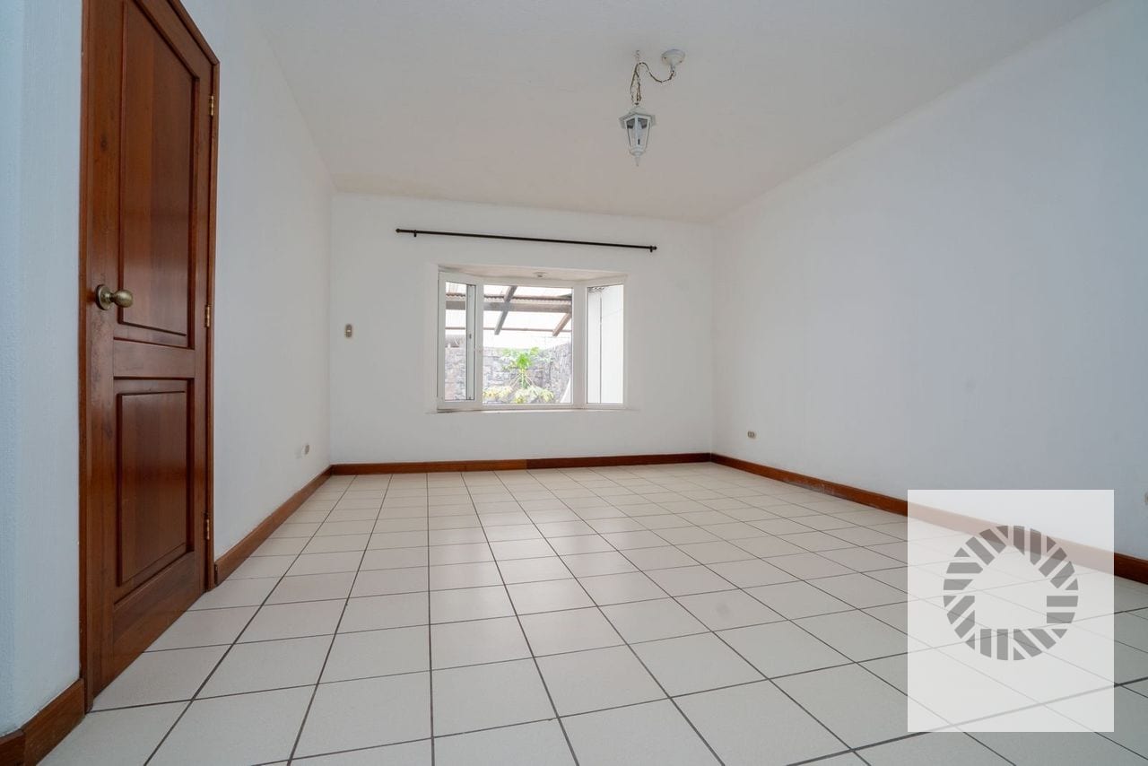 EN VENTA – Casa en San Miguel, Carretera a El Salvador Km 16 — Casa en Venta en Carretera a El Salvador, Guatemala, Ciudad — foto 13 de 16