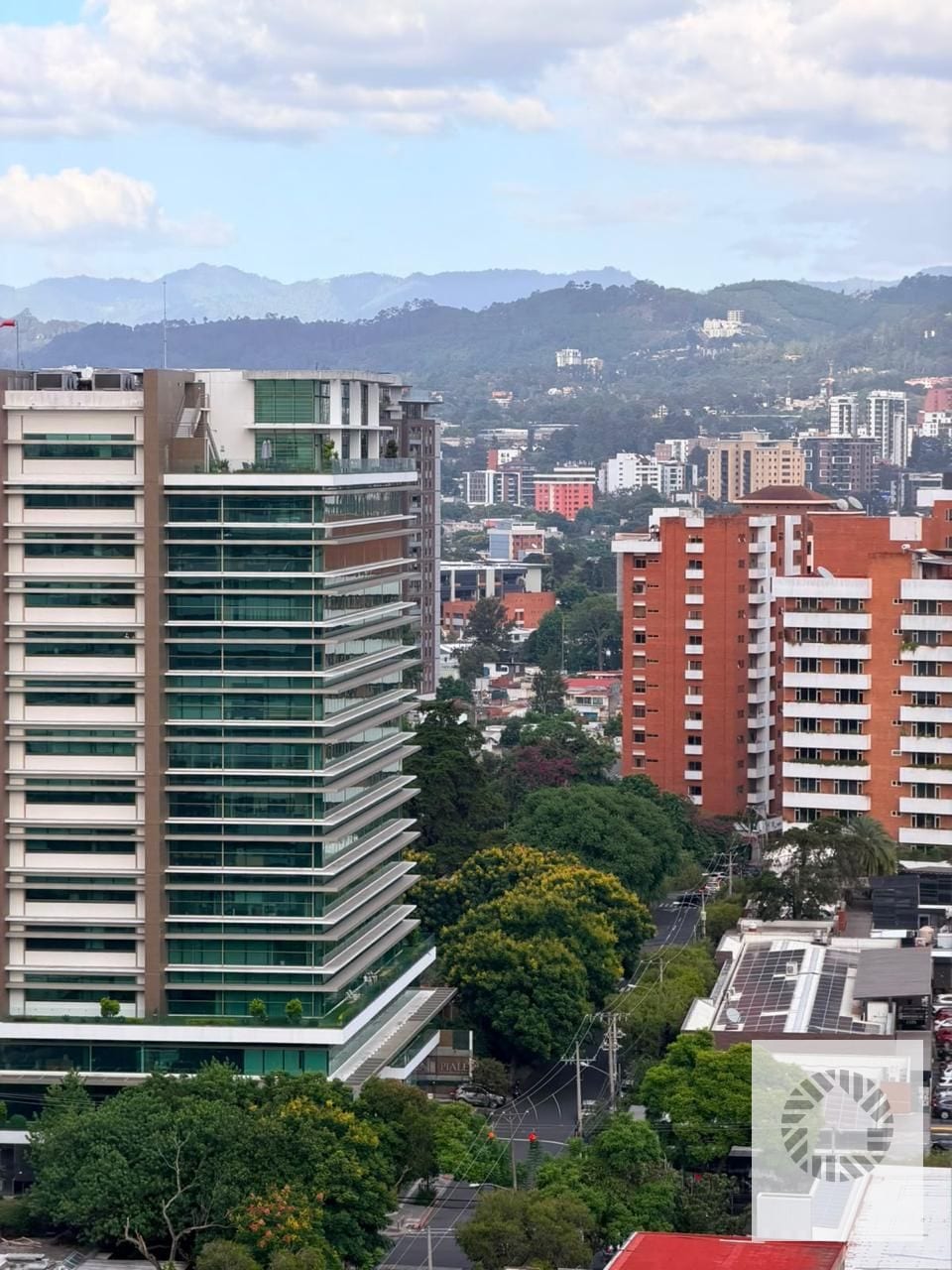 Bonito Apartamento — Apartamento en Venta en Atarah, Zona 10, Guatemala, Ciudad — foto 7 de 8