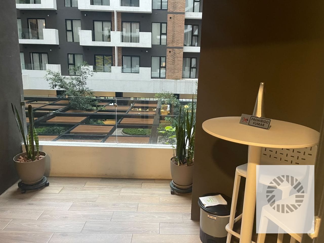 Bonito Apto Amueblado — Apartamento en Alquiler en Parque 14, Zona 14, Guatemala, Ciudad — foto 3 de 9