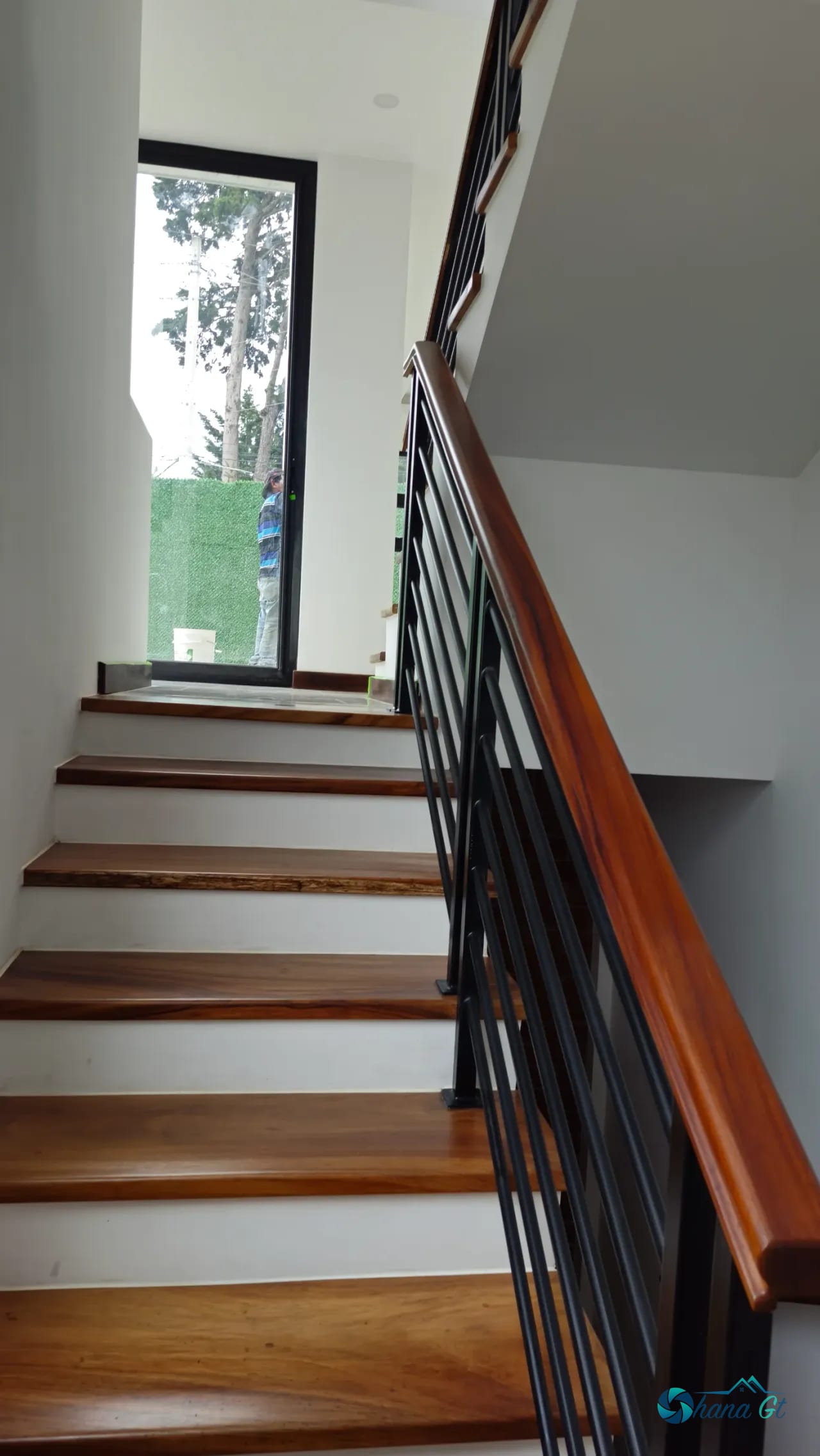 Casa en Venta Moderna Nueva KM 18.5 CAES la Toscana de Arrazola — Casa en Venta en Carretera a El Salvador, Guatemala, Ciudad — foto 8 de 14