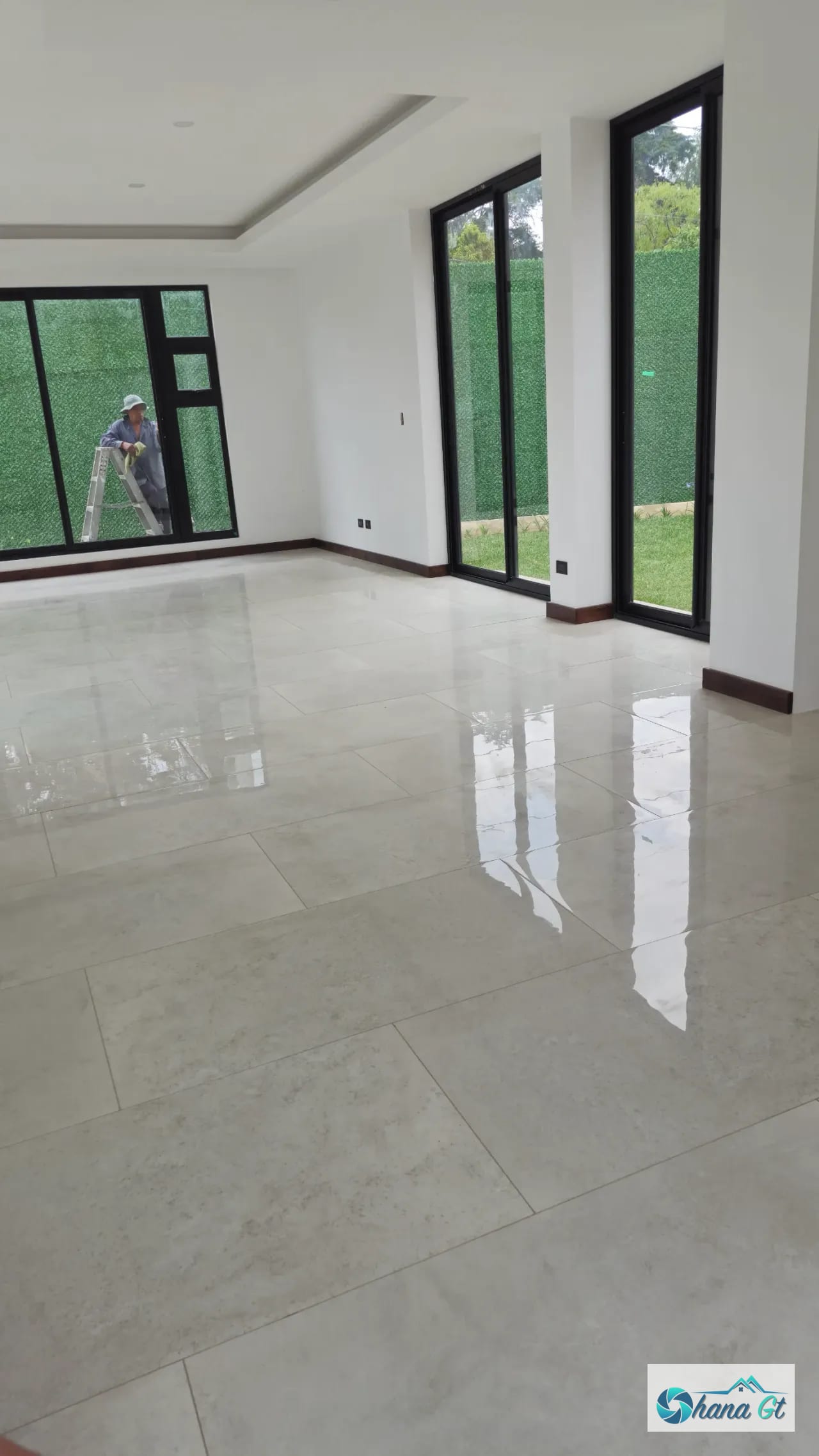 CASA EN VENTA MODERNA NUEVA KM 18.5 CAES LA TOSCANA DE ARRAZOLA — Casa en Venta en Carretera a El Salvador, Guatemala, Ciudad — foto 9 de 14