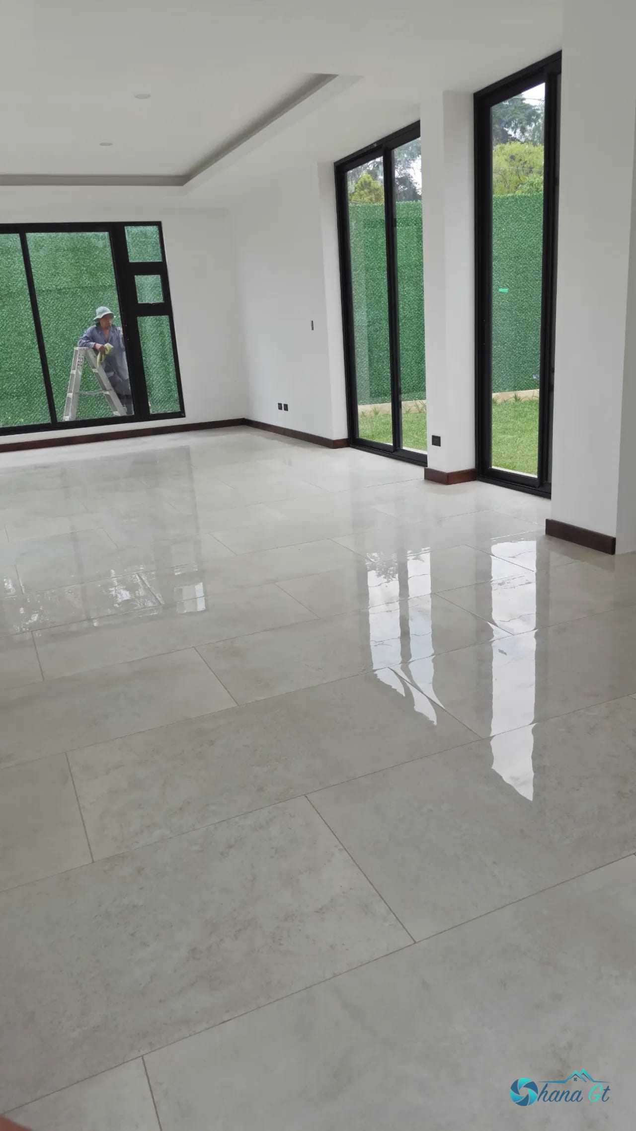 Casa en Venta Moderna Nueva KM 18.5 CAES la Toscana de Arrazola — Casa en Venta en Carretera a El Salvador, Guatemala, Ciudad — foto 9 de 14