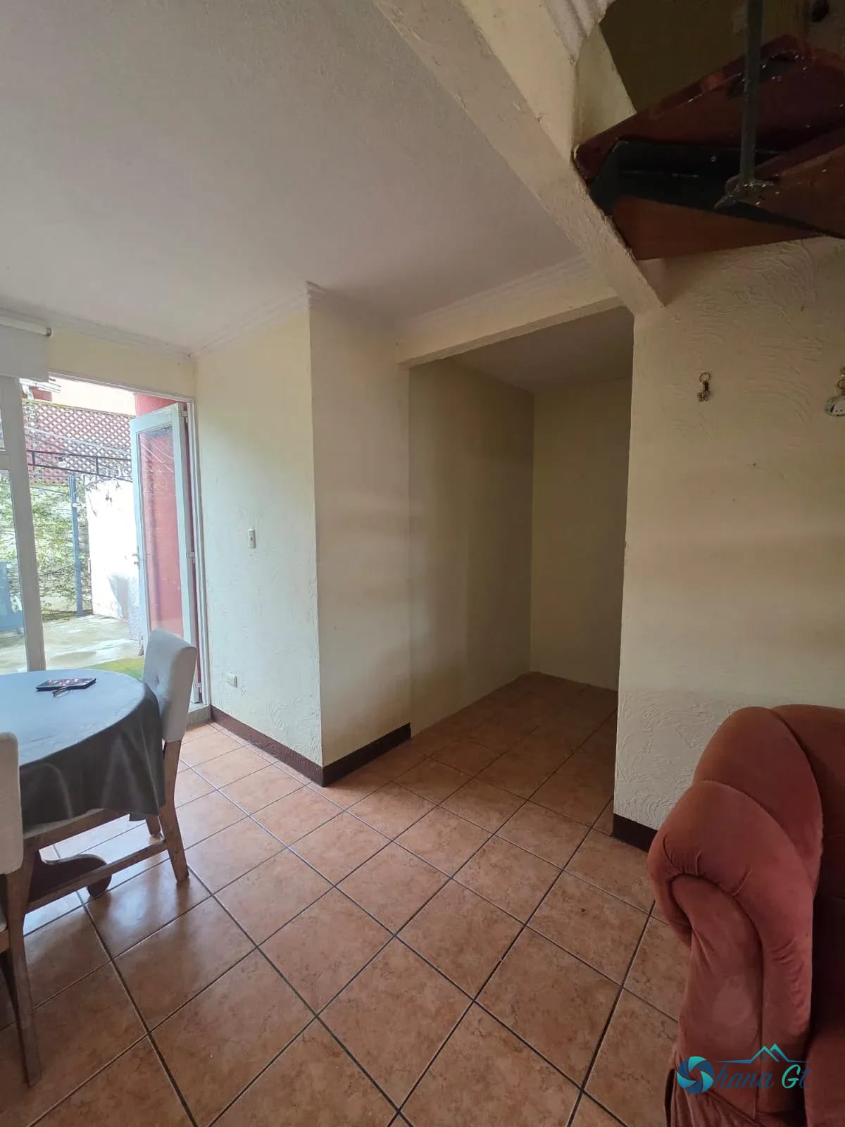 CASA EN VENTA, INGRESO POR KM 16.5 CAES — Casa en Venta en Carretera a El Salvador, Guatemala, Ciudad — foto 5 de 16