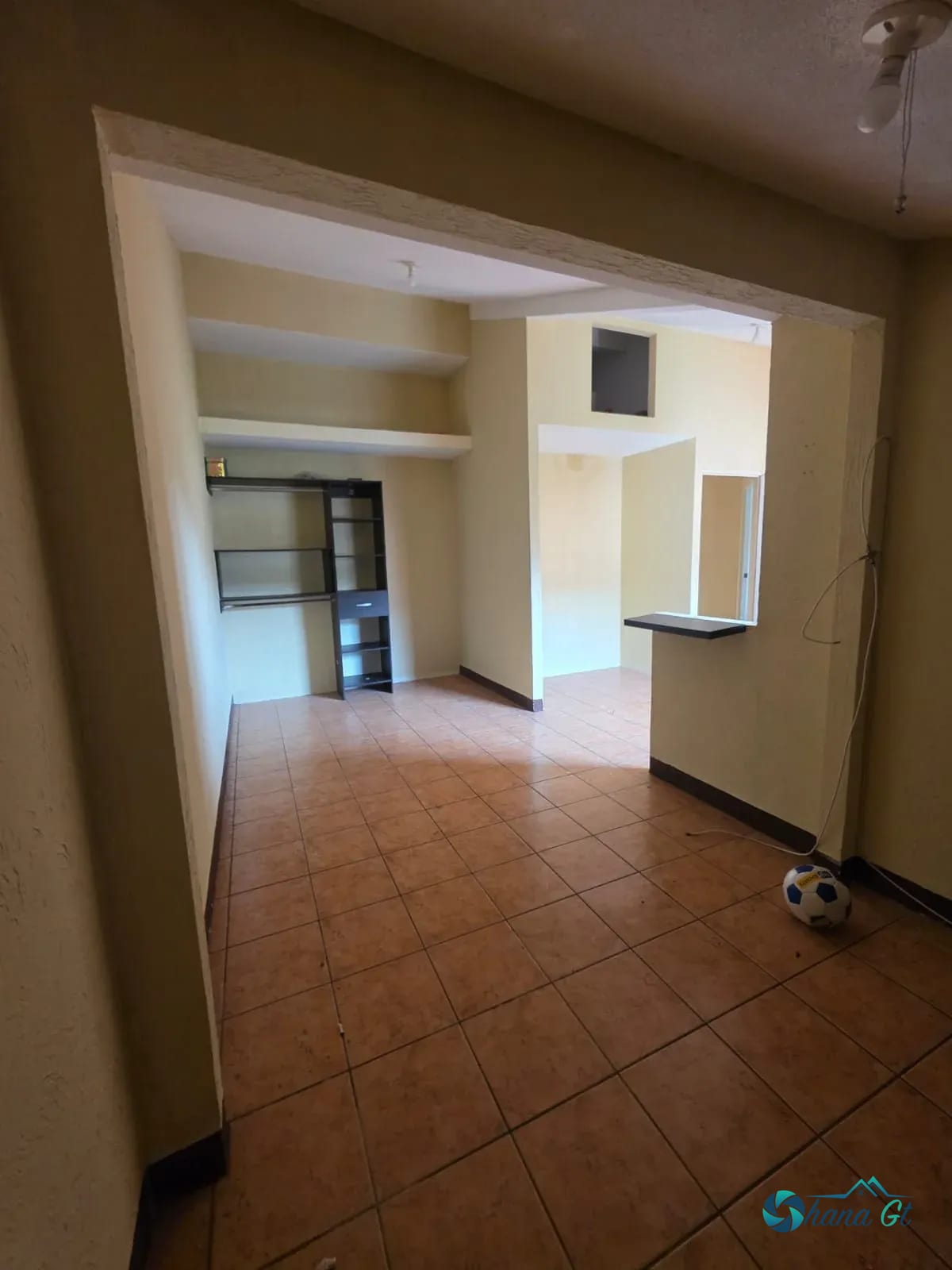 CASA EN VENTA, INGRESO POR KM 16.5 CAES — Casa en Venta en Carretera a El Salvador, Guatemala, Ciudad — foto 2 de 16