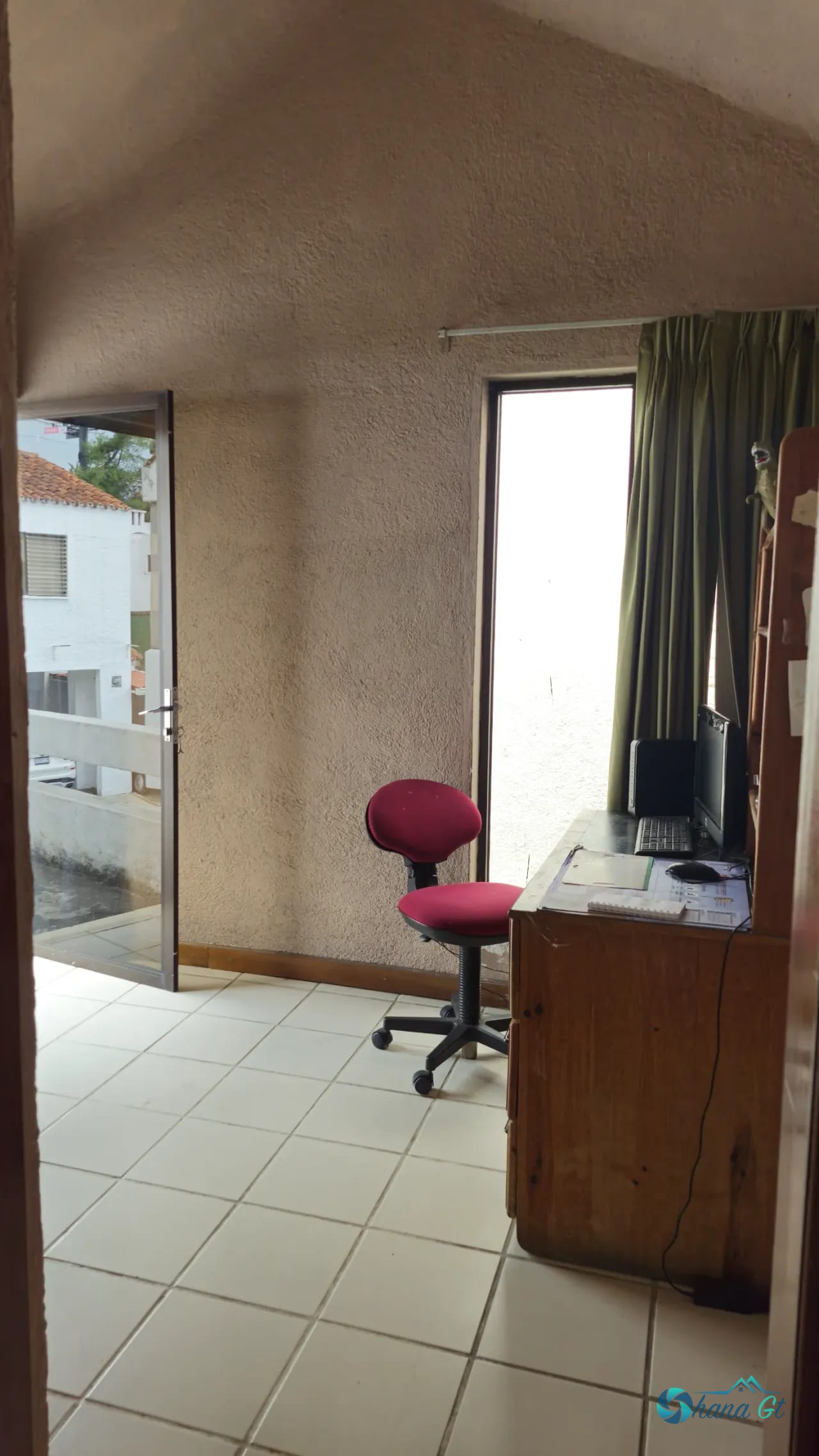 CASA EN VENTA, KM15.8 CAES. EXCELENTE UBICACION — Casa en Venta en Carretera a El Salvador, Guatemala, Ciudad — foto 11 de 14