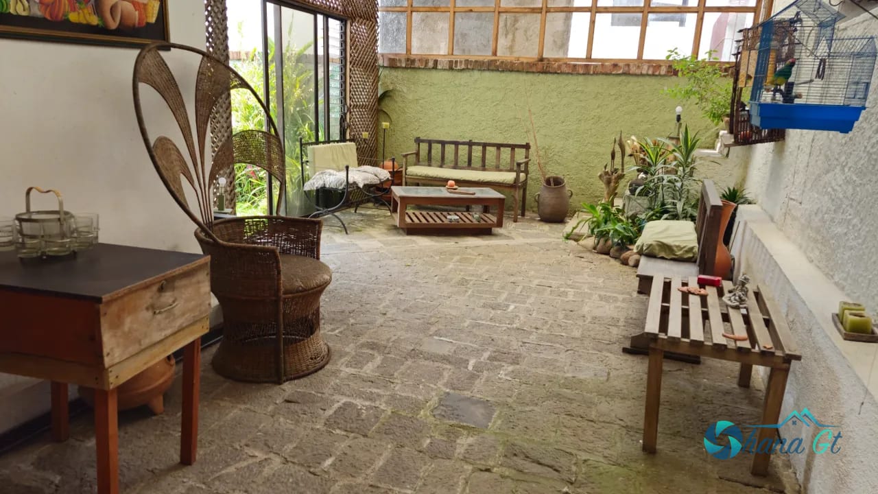 CASA EN VENTA, KM15.8 CAES. EXCELENTE UBICACION — Casa en Venta en Carretera a El Salvador, Guatemala, Ciudad — foto 3 de 14