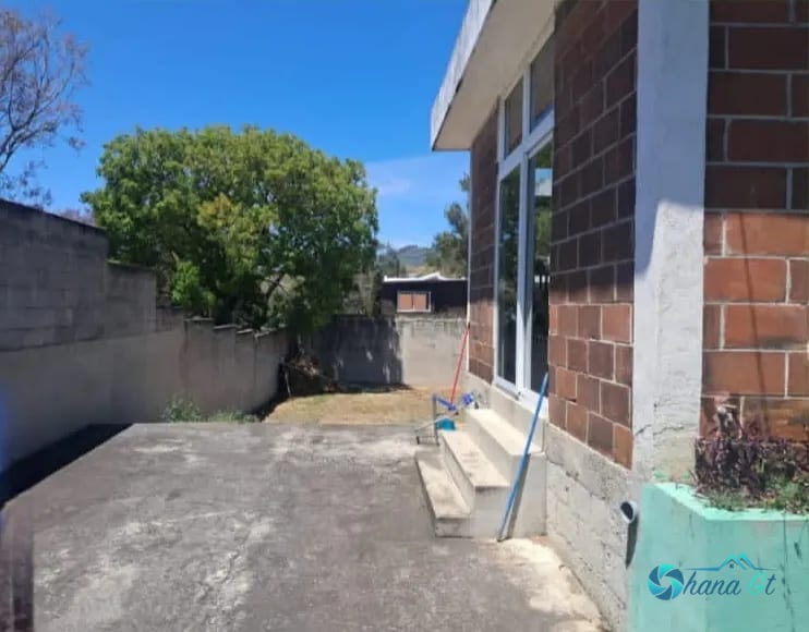 TERRENO CON APARTAMENTO EN VENTA, CD. SAN CRISTOBAL — Terreno en Venta en Zona 8 Mixco, Guatemala, Ciudad — foto 4 de 11