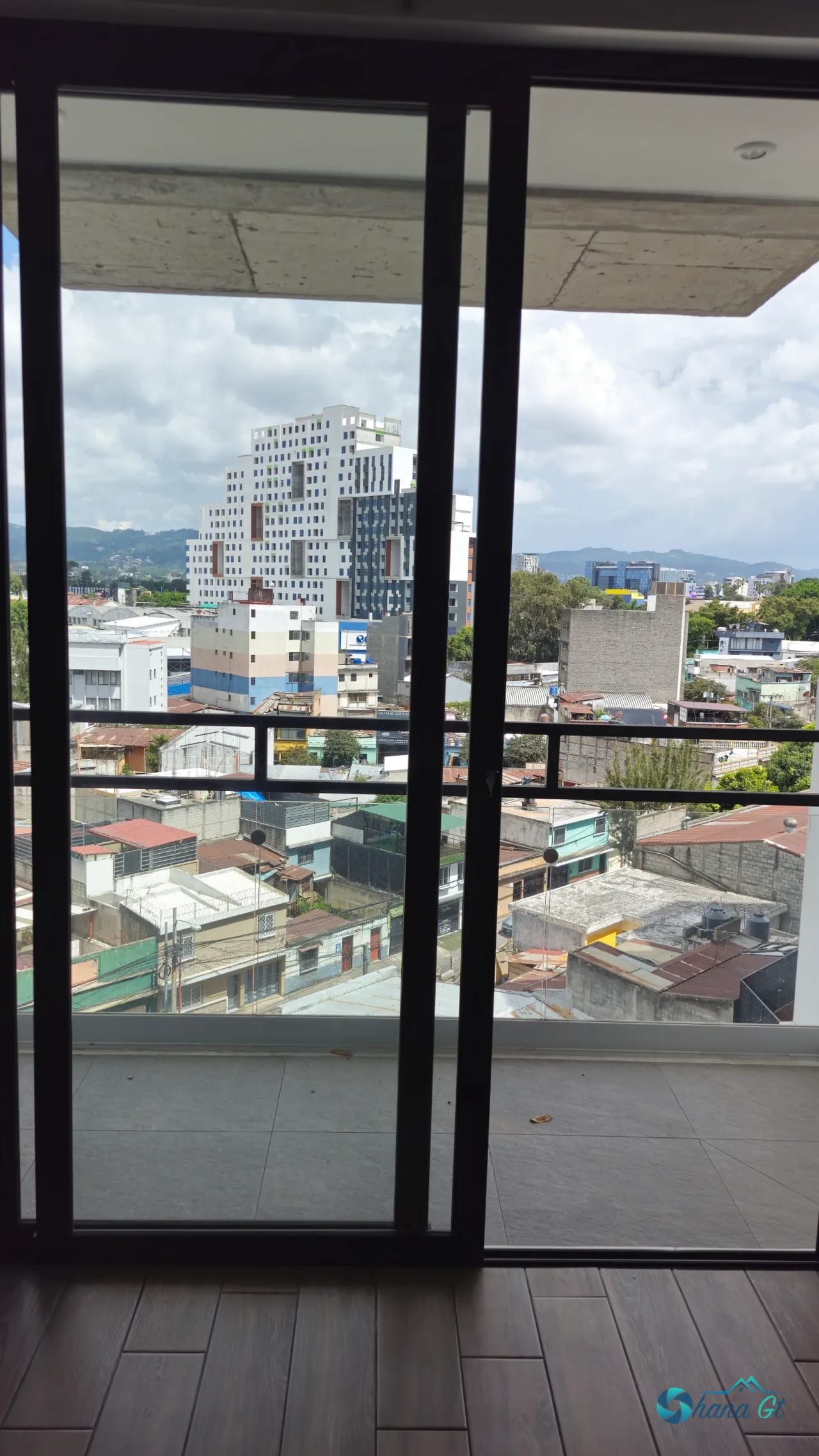 Apartamento en Renta, Zona 4, Inara — Apartamento en Alquiler en Inara Cuatro Norte, Zona 4, Guatemala, Ciudad — foto 3 de 17