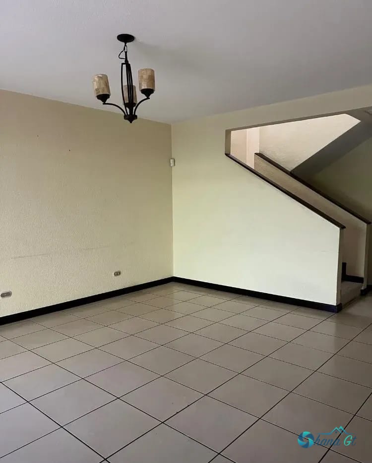Casa en Renta, Zona 16 Alamedas de San Isidro — Casa en Alquiler en Alamedas de San Isidro, Zona 16, Guatemala, Ciudad — foto 5 de 11